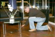 Die Löcher sind auch mal an ungewöhnlichen Orten zu finden - Sponsorenevent des HC Elbflorenz im NH Hotel Dreden mit Bürogolf Online