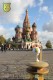 Bürogolf Online vor der Kathedrale in Moskau