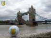 Bürogolf Online vor der Towerbridge in London